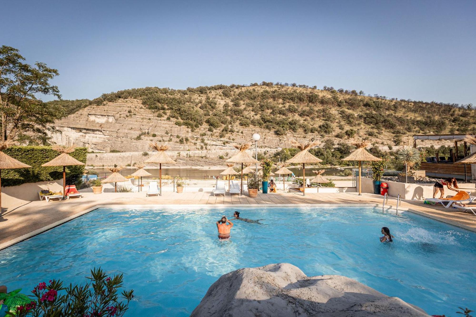 Aloha Plage Camping 4Etoiles Sampzon Exteriör bild