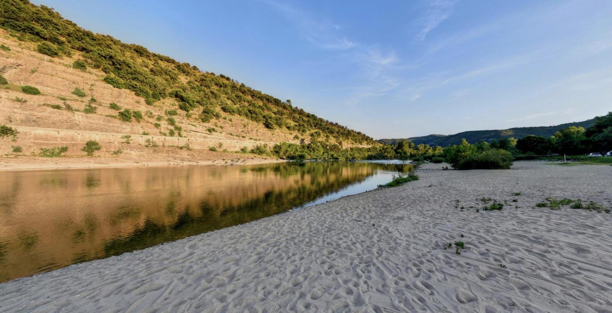 Aloha Plage Camping 4Etoiles Sampzon Exteriör bild