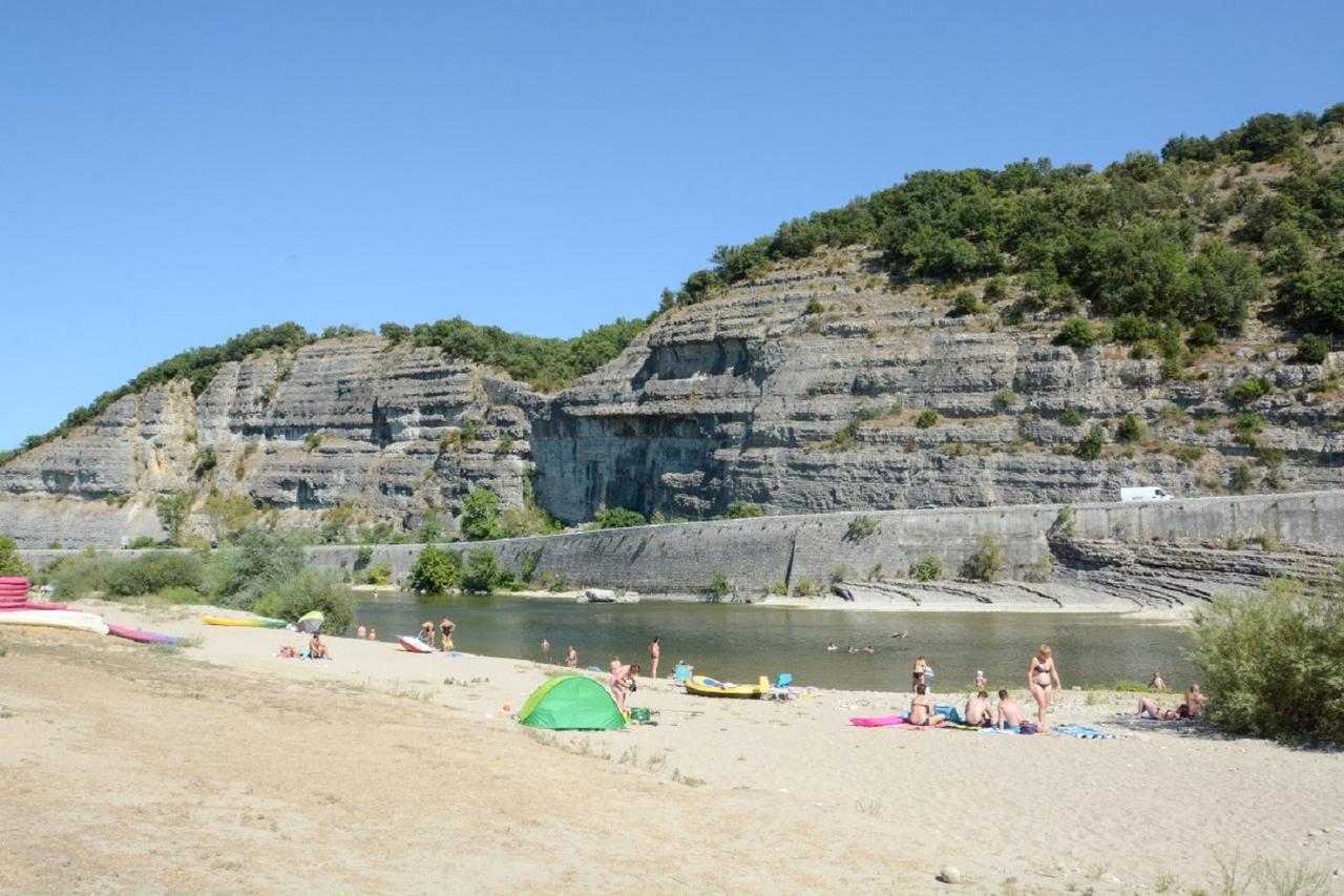 Aloha Plage Camping 4Etoiles Sampzon Exteriör bild